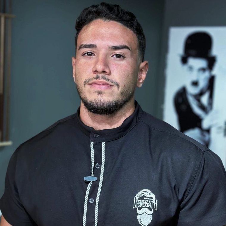 Saulo Campos, barbeiro da Barbearia Menegatti